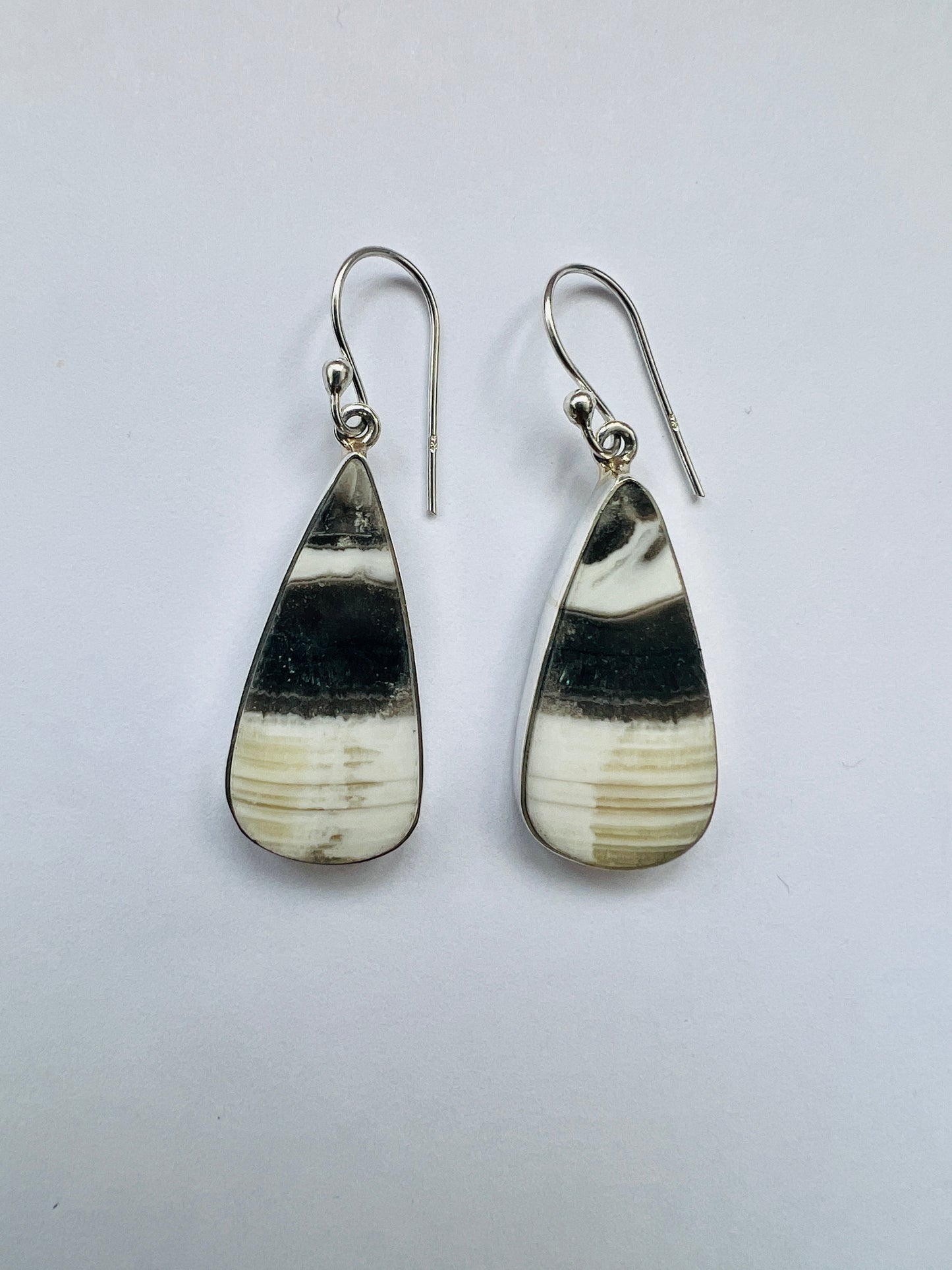 Banded Agate Earrings - Set in 925 Sterling Silver (Black & White).