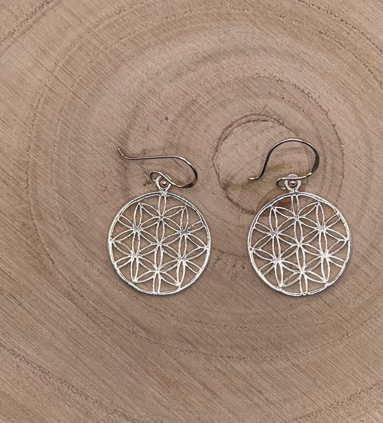 Flower Disk Earrings - Set in 925 Sterling Silver.